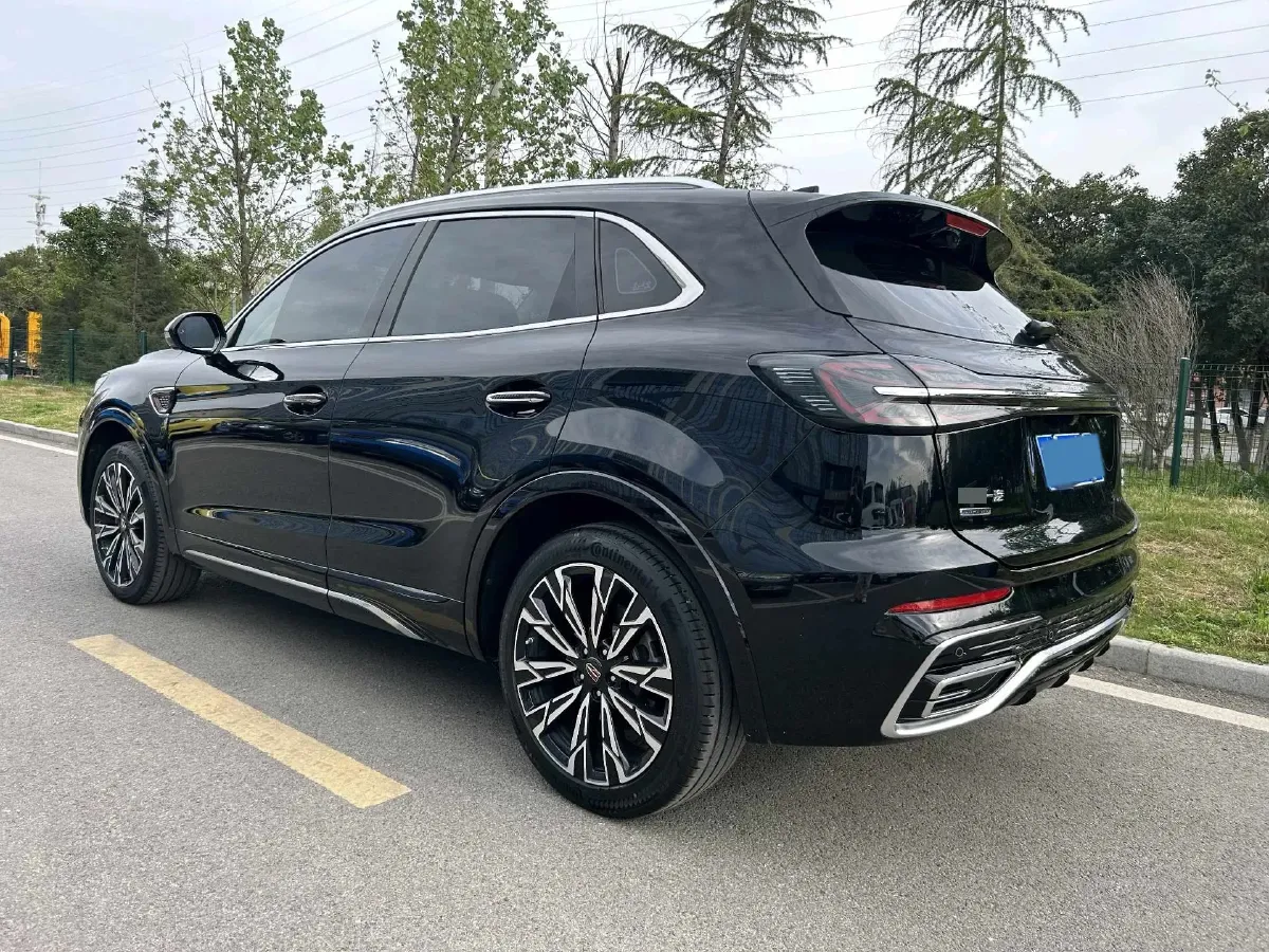 2023 HongQi HS5 2.0T 252HP L4 8AT,autocango,china used car exporter,china ev exporter,chinese used car exporter,chinese used ev exporter