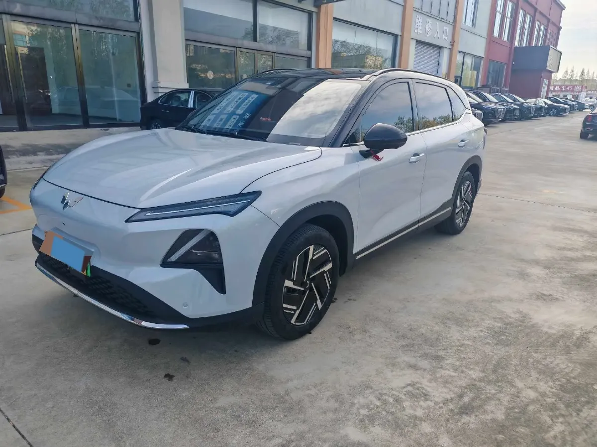 2024 WuLing XingGuangS BEV 60KWH,autocango,china used car exporter,china ev exporter,chinese used car exporter,chinese used ev exporter