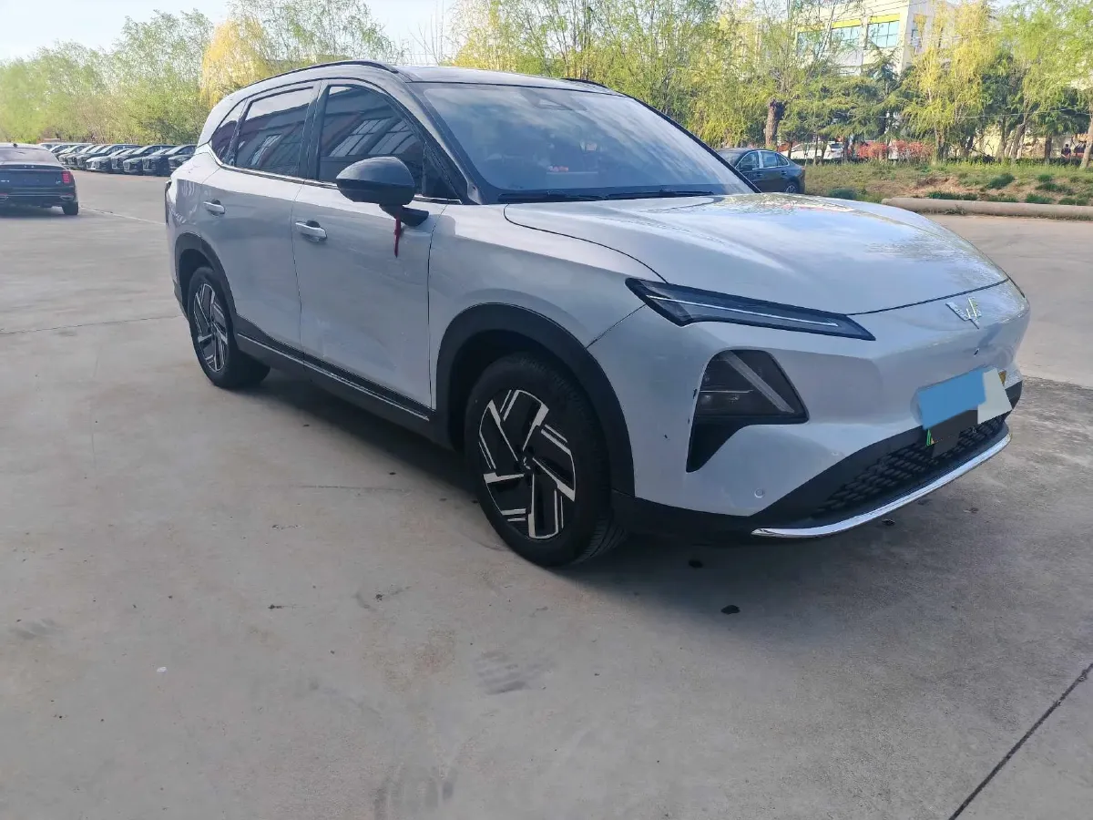 2024 WuLing XingGuangS BEV 60KWH,autocango,china used car exporter,china ev exporter,chinese used car exporter,chinese used ev exporter