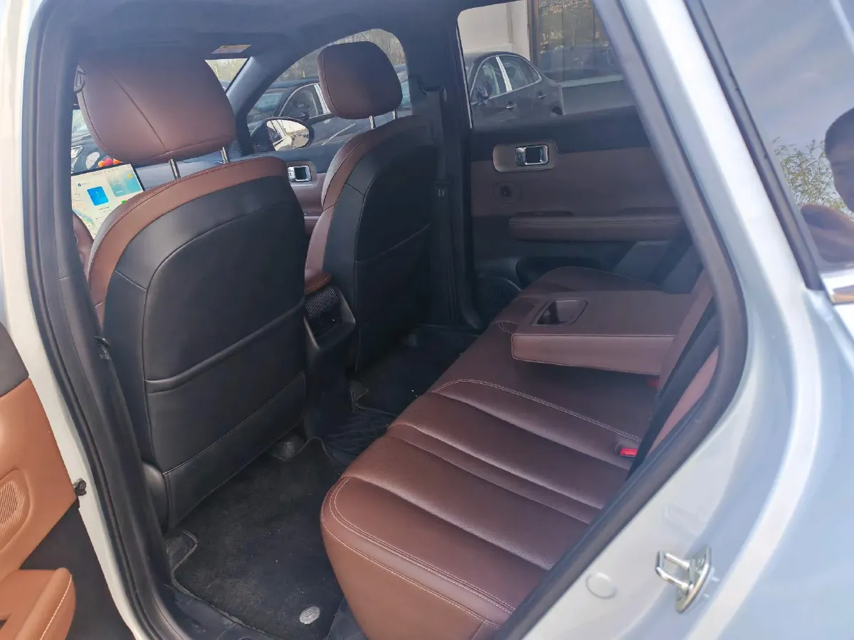 2024 WuLing XingGuangS BEV 60KWH,autocango,china used car exporter,china ev exporter,chinese used car exporter,chinese used ev exporter