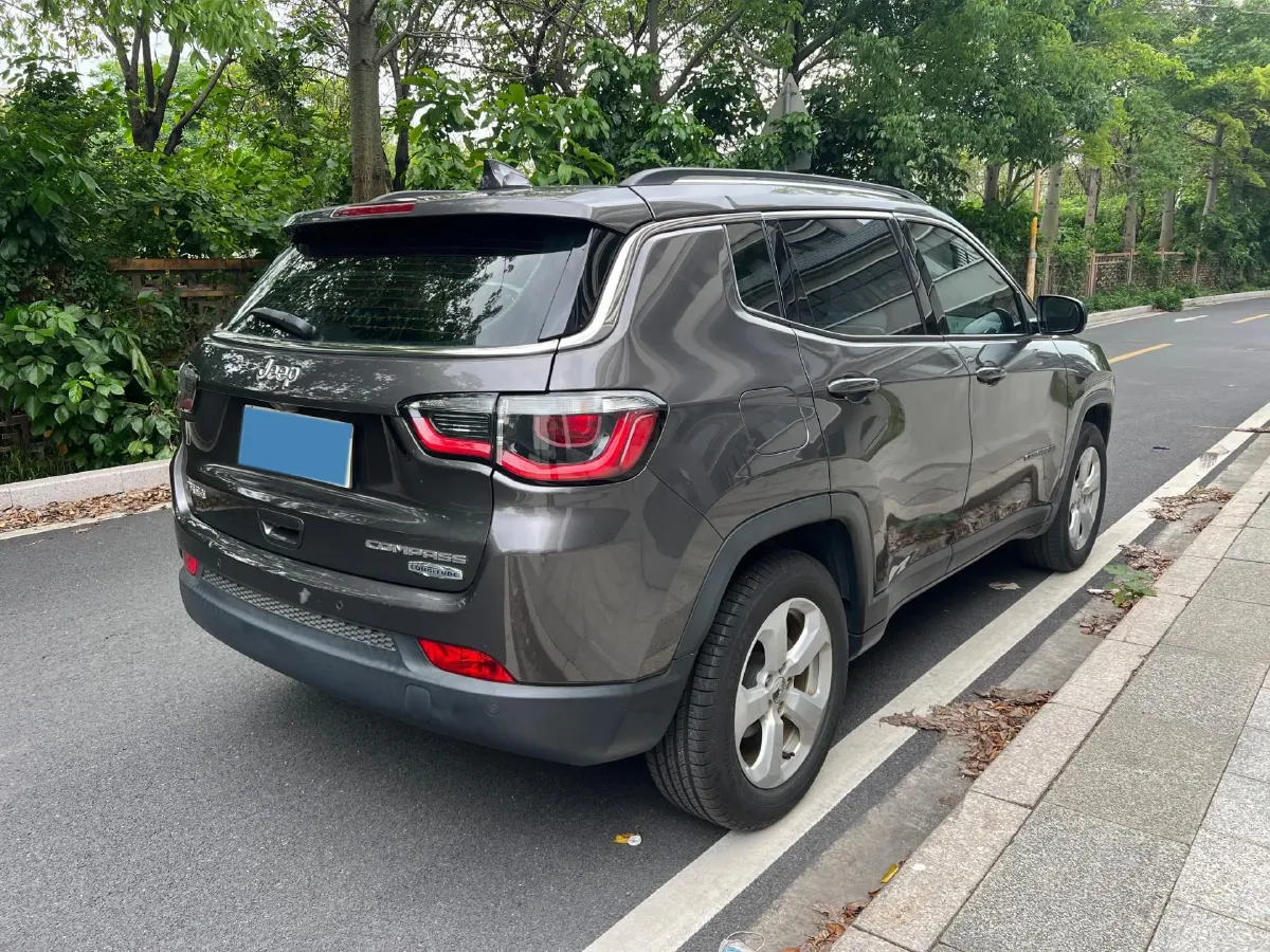 2017 Jeep Compass 1.4T 165HP L4 7DCT,autocango,china used car exporter,china ev exporter,chinese used car exporter,chinese used ev exporter