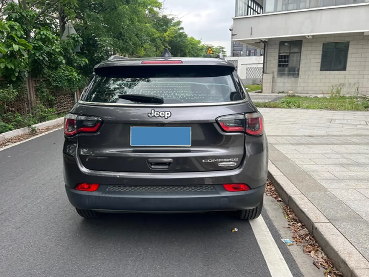 2017 Jeep Compass 1.4T 165HP L4 7DCT,autocango,china used car exporter,china ev exporter,chinese used car exporter,chinese used ev exporter