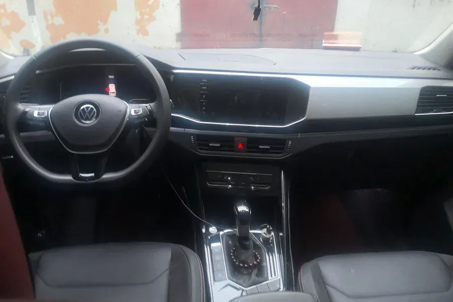 2021 Volkswagen Tayron 2.0T 186HP L4 7DCT,autocango,china used car exporter,china ev exporter,chinese used car exporter,chinese used ev exporter