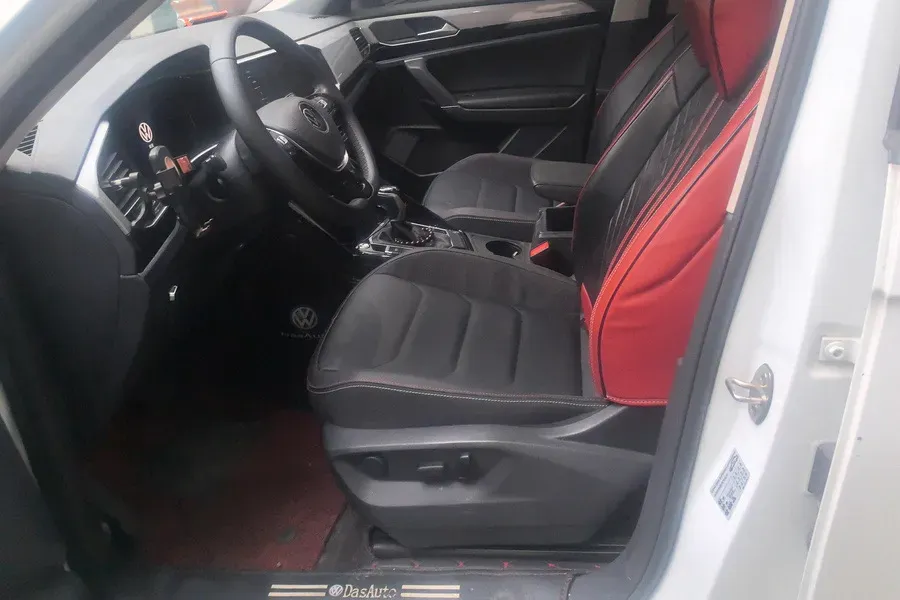 2021 Volkswagen Tayron 2.0T 186HP L4 7DCT,autocango,china used car exporter,china ev exporter,chinese used car exporter,chinese used ev exporter