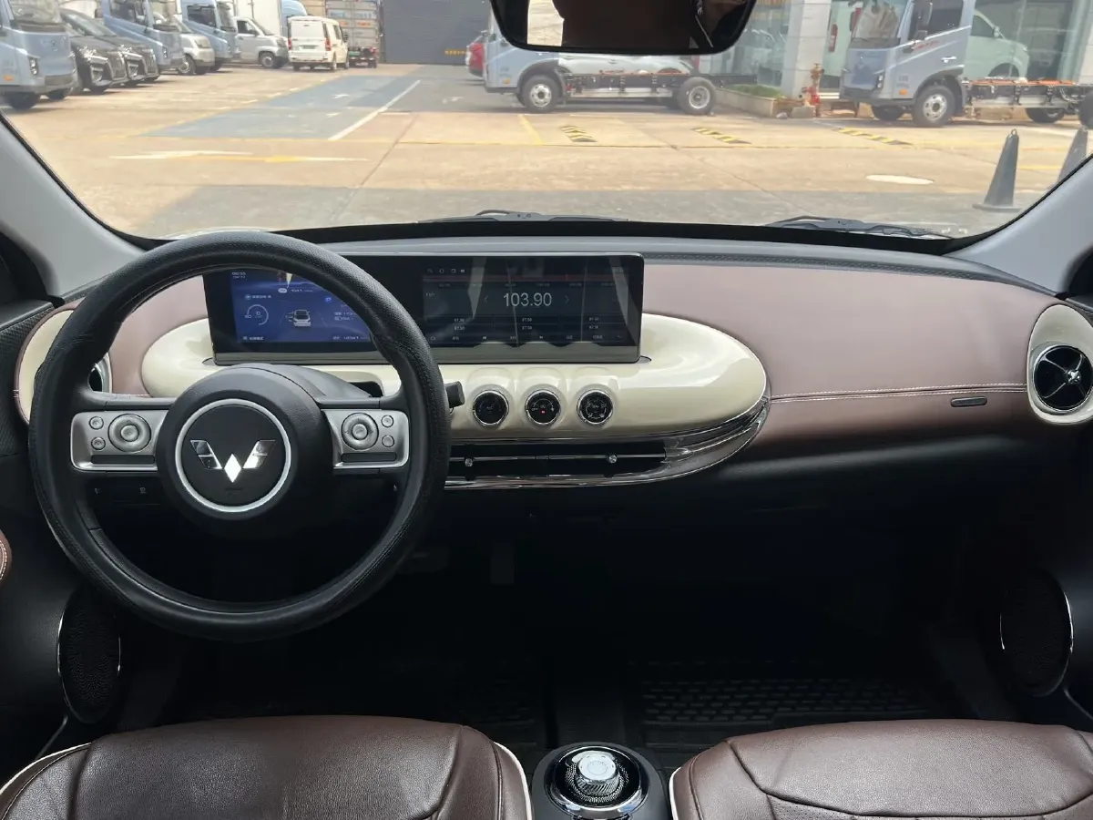 2024 WuLing BinGuo BEV 31.9KWH,autocango,china used car exporter,china ev exporter,chinese used car exporter,chinese used ev exporter