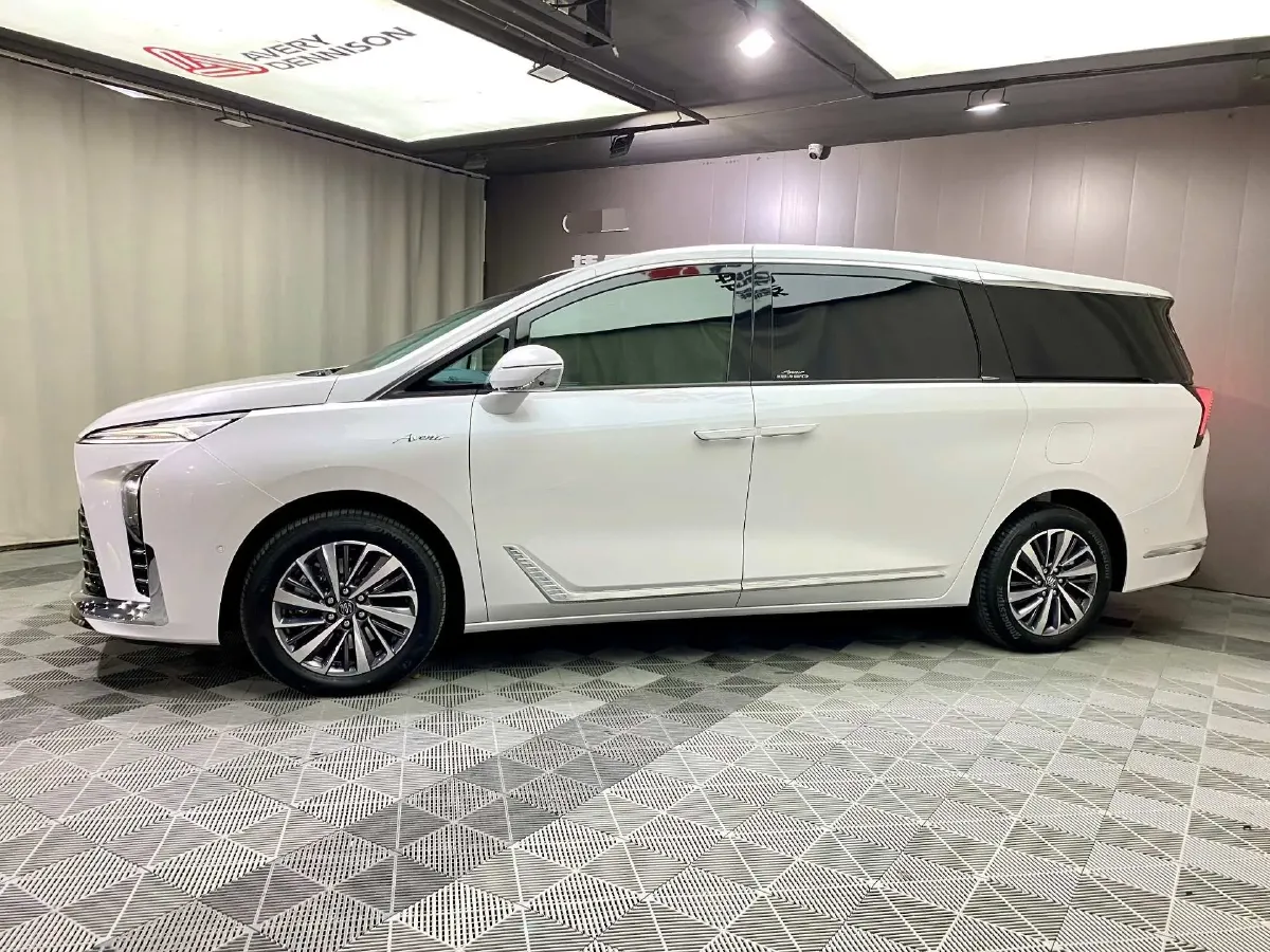 2026 Buick GL8 1.5T 180HP L4 2DHT PHEV,autocango,china used car exporter,china ev exporter,chinese used car exporter,chinese used ev exporter