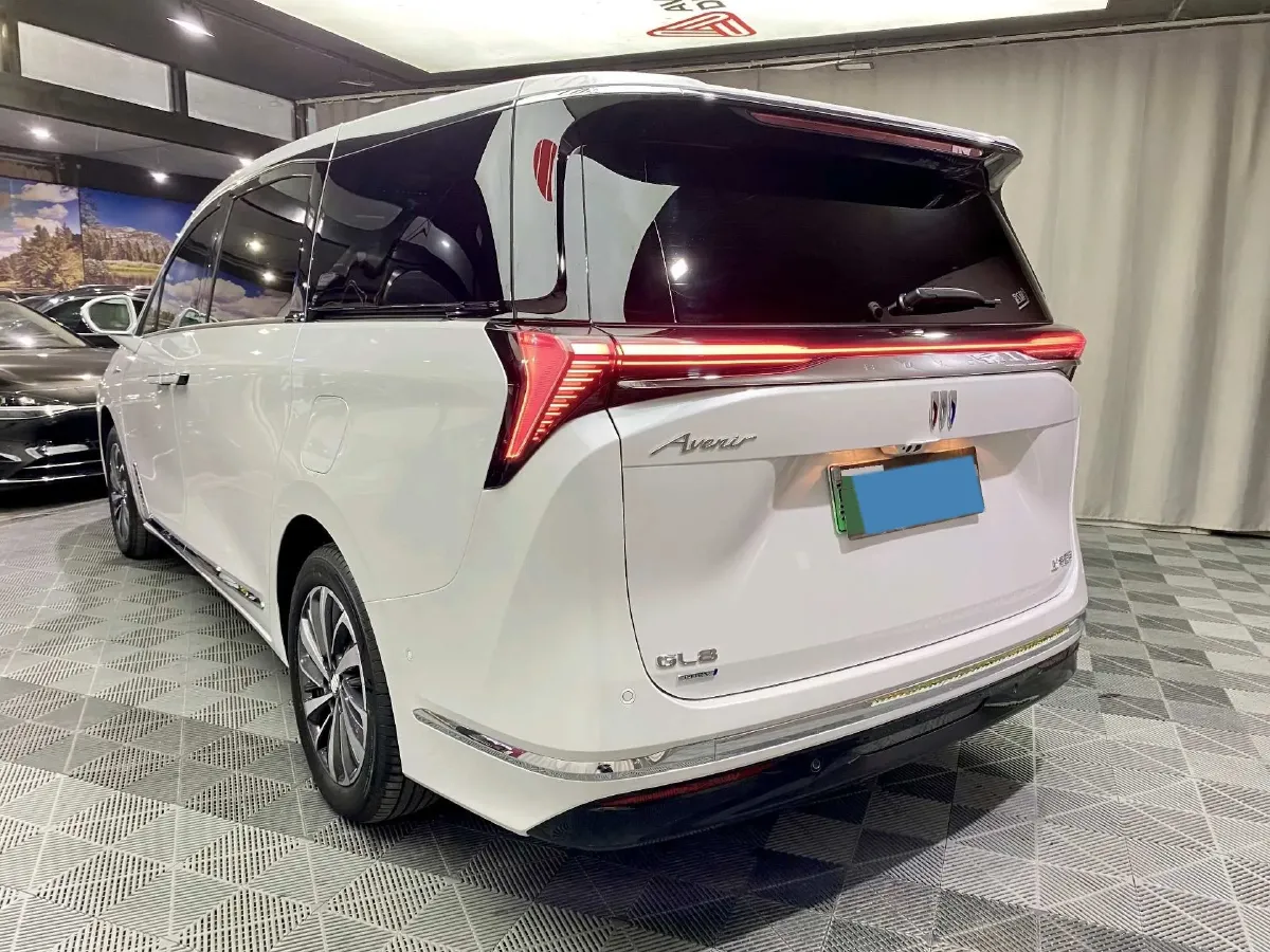 2026 Buick GL8 1.5T 180HP L4 2DHT PHEV,autocango,china used car exporter,china ev exporter,chinese used car exporter,chinese used ev exporter