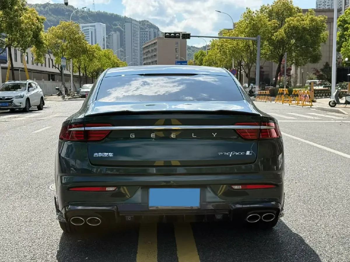 2023 Geely Preface 2.0T 190HP L4 7DCT,autocango,china used car exporter,china ev exporter,chinese used car exporter,chinese used ev exporter