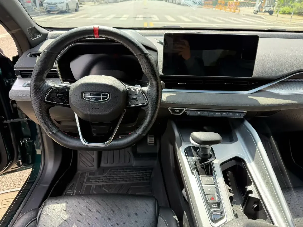 2023 Geely Preface 2.0T 190HP L4 7DCT,autocango,china used car exporter,china ev exporter,chinese used car exporter,chinese used ev exporter