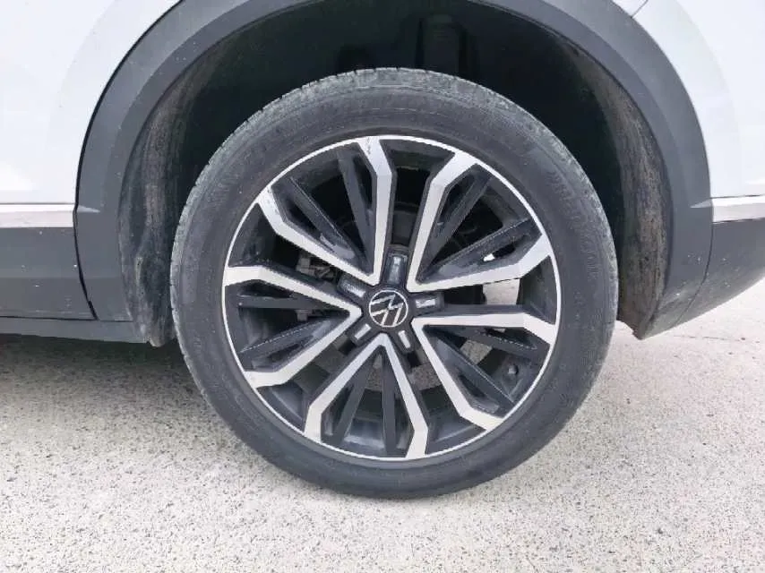 2021 Volkswagen T-Roc 1.4T 150HP L4 7DCT,autocango,china used car exporter,china ev exporter,chinese used car exporter,chinese used ev exporter