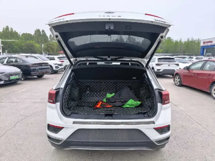 2021 Volkswagen T-Roc 1.4T 150HP L4 7DCT,autocango,china used car exporter,china ev exporter,chinese used car exporter,chinese used ev exporter