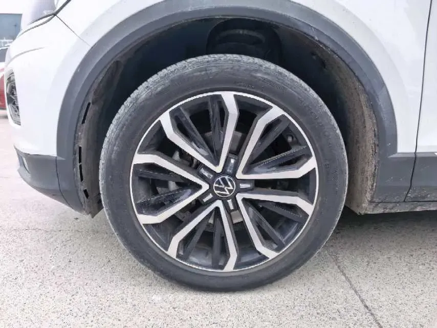 2021 Volkswagen T-Roc 1.4T 150HP L4 7DCT,autocango,china used car exporter,china ev exporter,chinese used car exporter,chinese used ev exporter