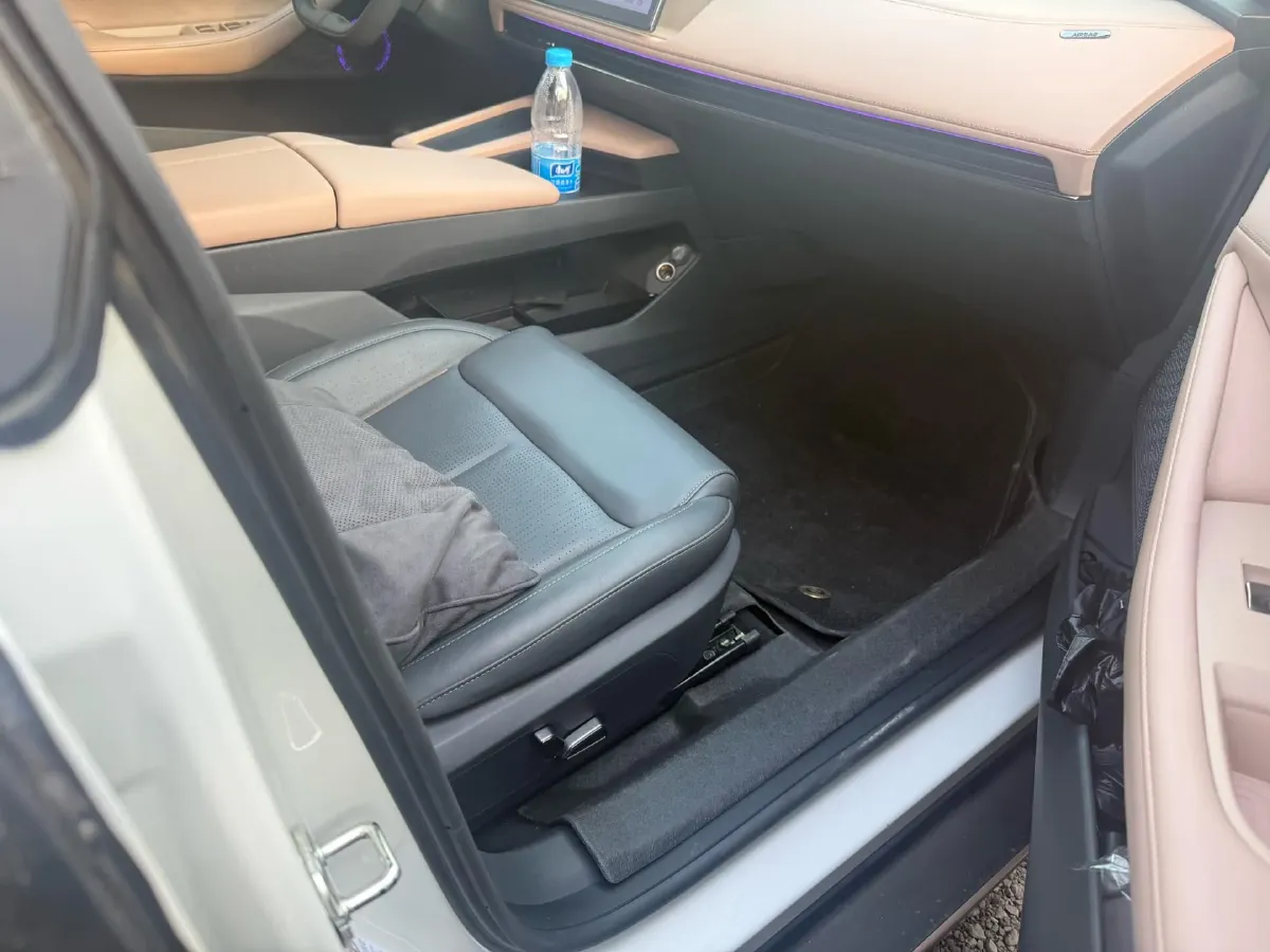 2022 Mazda 3 Axela 2.0L 158HP L4 6AT,autocango,china used car exporter,china ev exporter,chinese used car exporter,chinese used ev exporter