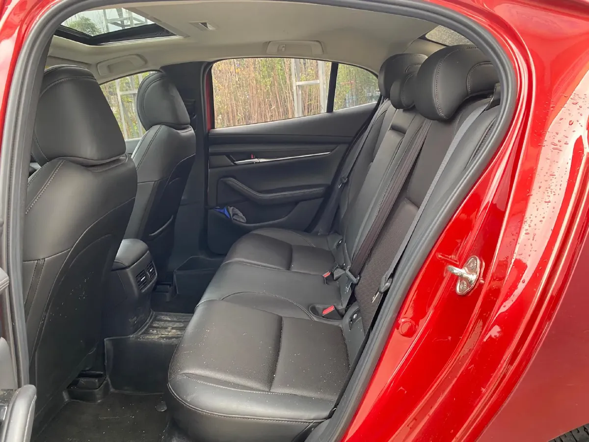 2021 Mazda 3 Axela 2.0L 158HP L4 6AT,autocango,china used car exporter,china ev exporter,chinese used car exporter,chinese used ev exporter