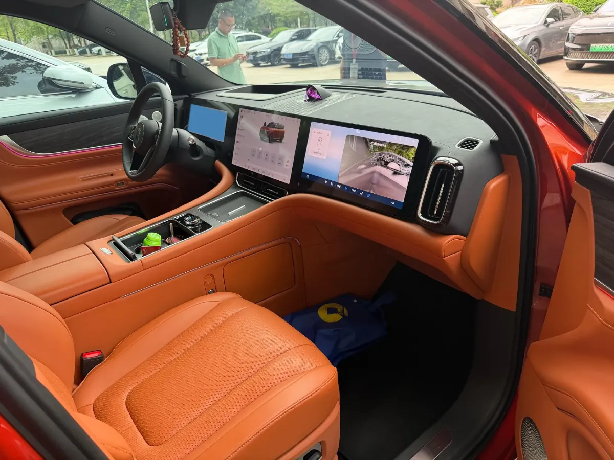 2024 AITO AITO M9 1.5T 152HP L4 REEV 42KWH,autocango,china used car exporter,china ev exporter,chinese used car exporter,chinese used ev exporter