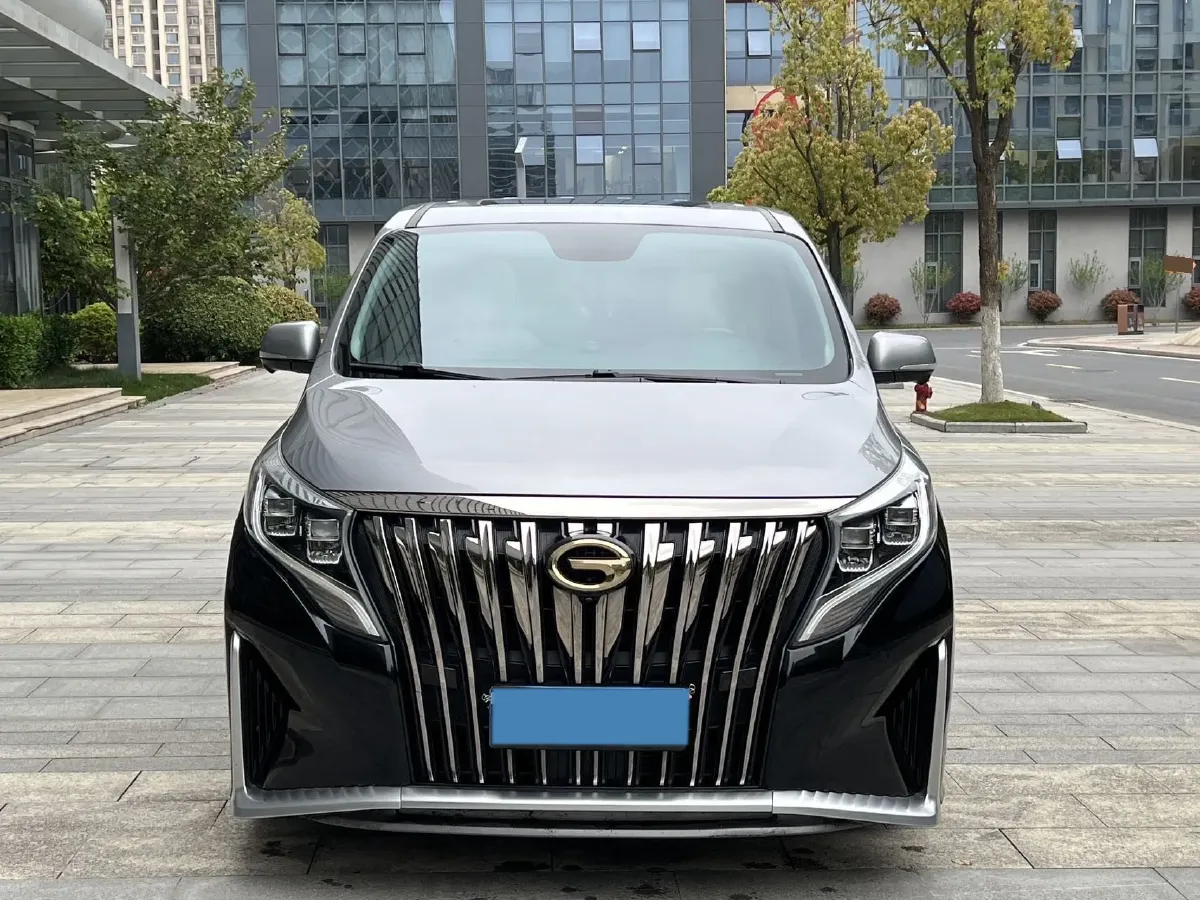 2021 GAC Trumpchi M8 2.0T 252HP L4 8AT,autocango,china used car exporter,china ev exporter,chinese used car exporter,chinese used ev exporter