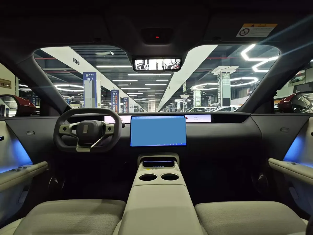 2025 Avatr 06 REEV 156HP REEV,autocango,china used car exporter,china ev exporter,chinese used car exporter,chinese used ev exporter