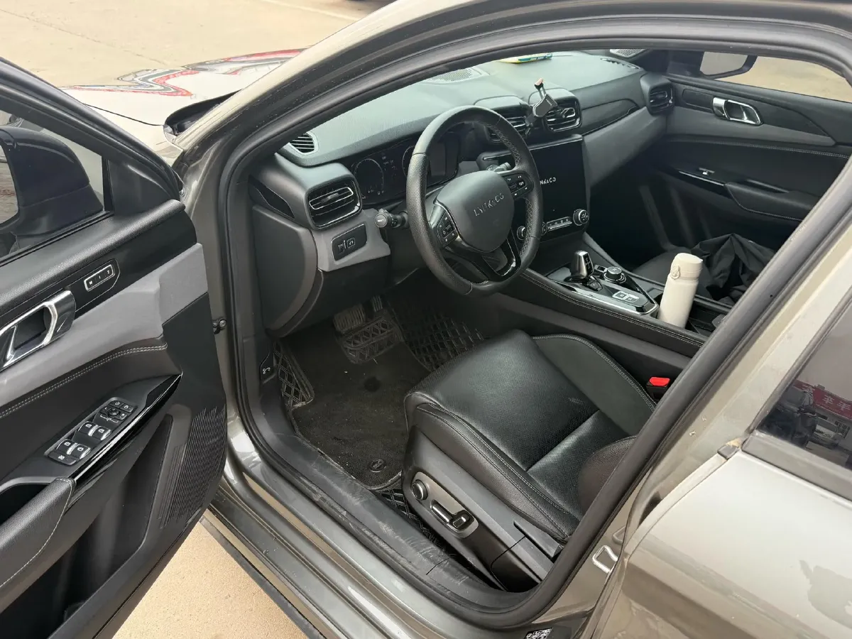 2021 LYNK&CO 03 2.0T 190HP L4 6AT,autocango,china used car exporter,china ev exporter,chinese used car exporter,chinese used ev exporter