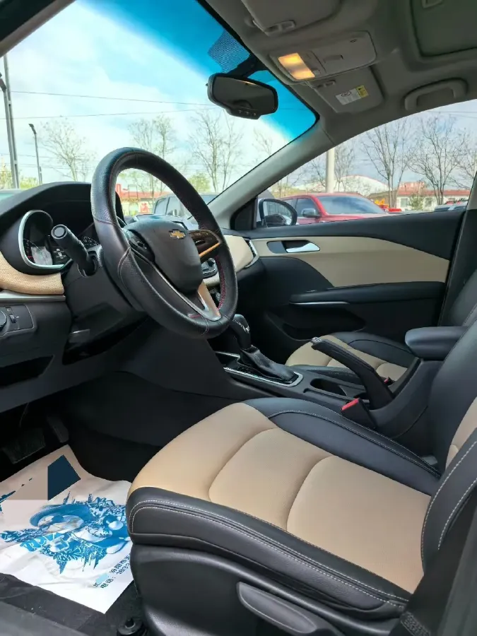 2020 Chevrolet Monza 1.5L 113HP L4 6AT,autocango,china used car exporter,china ev exporter,chinese used car exporter,chinese used ev exporter