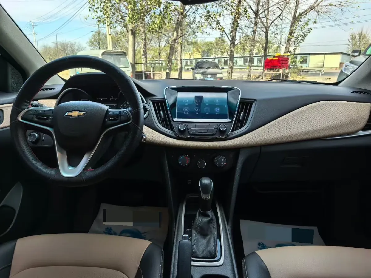 2020 Chevrolet Monza 1.5L 113HP L4 6AT,autocango,china used car exporter,china ev exporter,chinese used car exporter,chinese used ev exporter