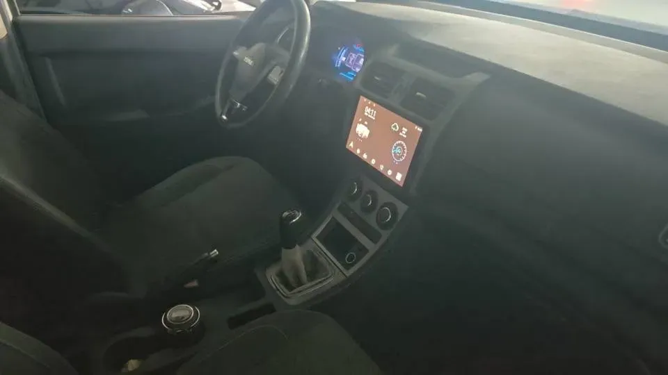 2021 Yema SiPaiKa 1.5L 109HP L4 5MT,autocango,china used car exporter,china ev exporter,chinese used car exporter,chinese used ev exporter