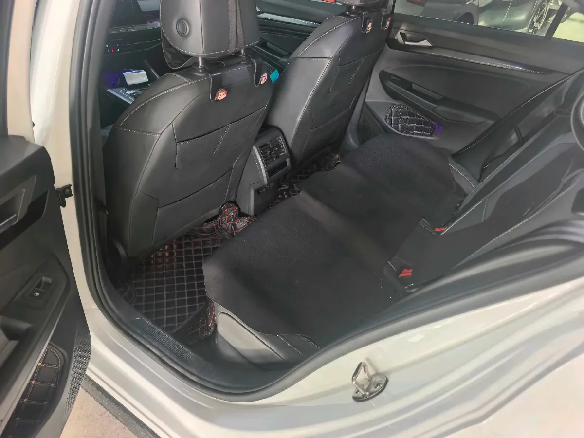 2023 Volkswagen Golf 1.4T 150HP L4 7DCT,autocango,china used car exporter,china ev exporter,chinese used car exporter,chinese used ev exporter