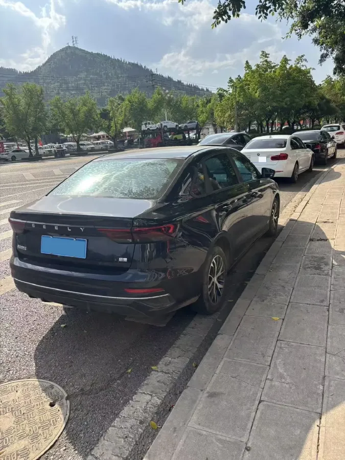 2022 Geely Emgrand 1.5L 114HP L4 CVT,autocango,china used car exporter,china ev exporter,chinese used car exporter,chinese used ev exporter