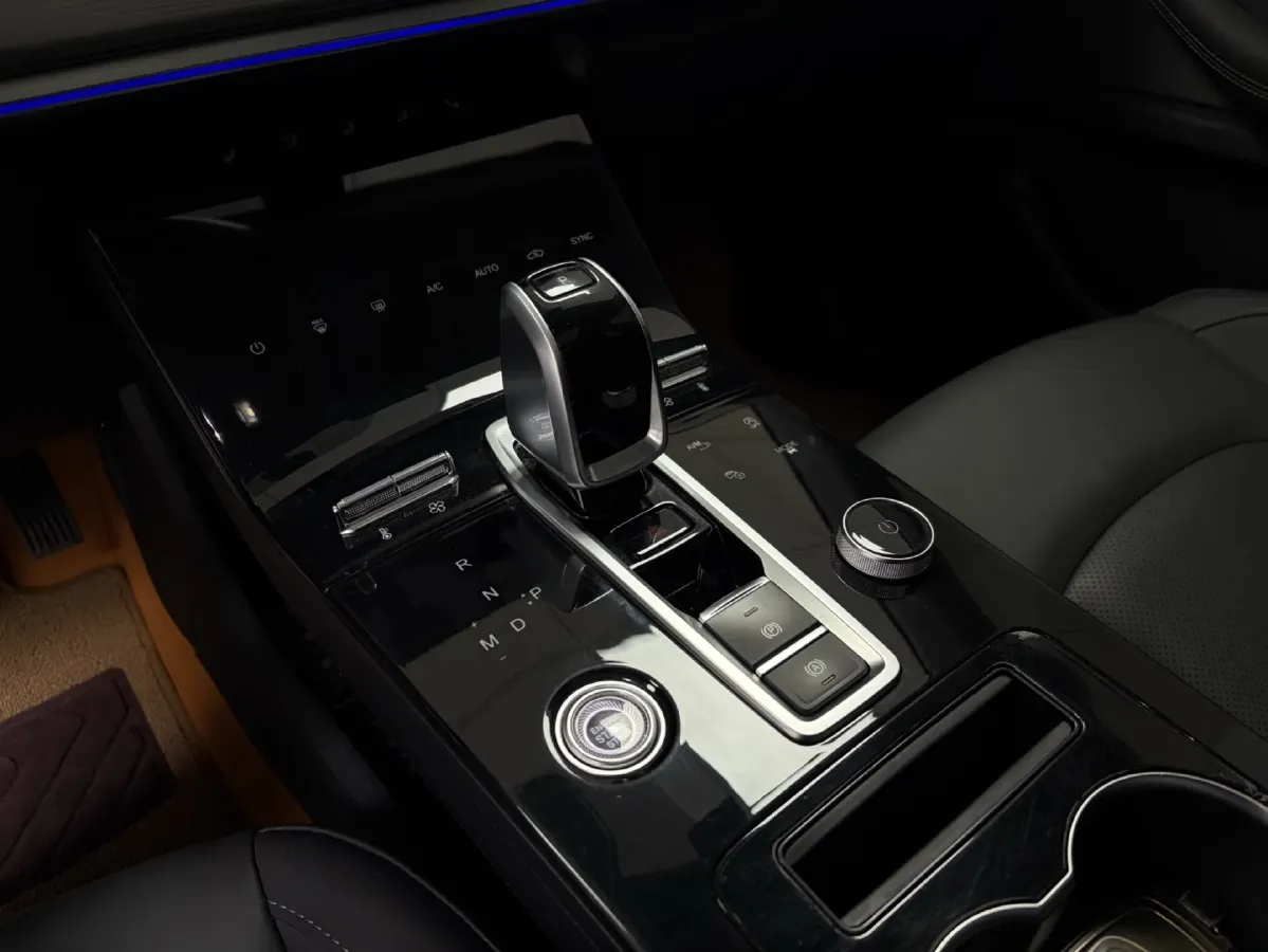 2021 Chery Tiggo 8 1.6T 197HP L4 7DCT,autocango,china used car exporter,china ev exporter,chinese used car exporter,chinese used ev exporter