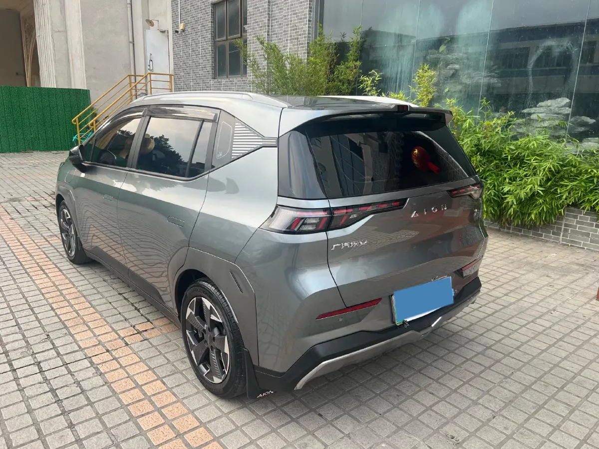 2022 Geely Okavango 1.8T 184HP L4 7DCT,autocango,china used car exporter,china ev exporter,chinese used car exporter,chinese used ev exporter