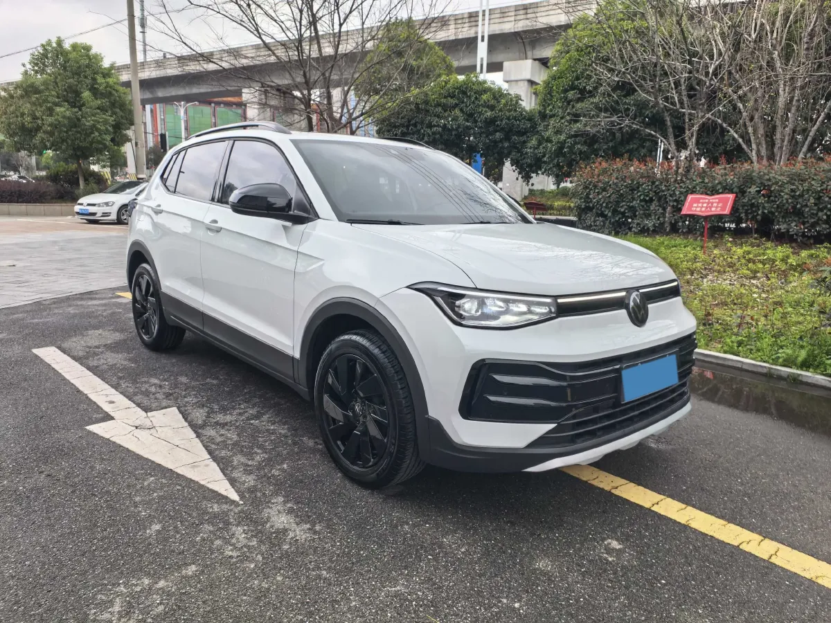 2025 Volkswagen Tharu 1.5T 160HP L4 7DCT,autocango,china used car exporter,china ev exporter,chinese used car exporter,chinese used ev exporter