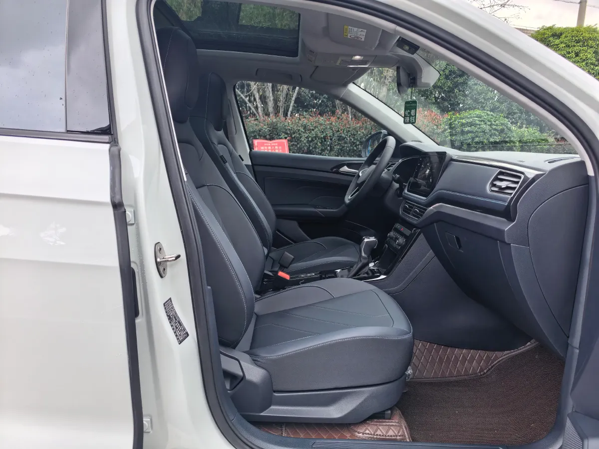 2025 Volkswagen Tharu 1.5T 160HP L4 7DCT,autocango,china used car exporter,china ev exporter,chinese used car exporter,chinese used ev exporter