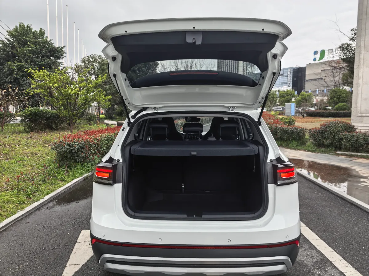 2025 Volkswagen Tharu 1.5T 160HP L4 7DCT,autocango,china used car exporter,china ev exporter,chinese used car exporter,chinese used ev exporter