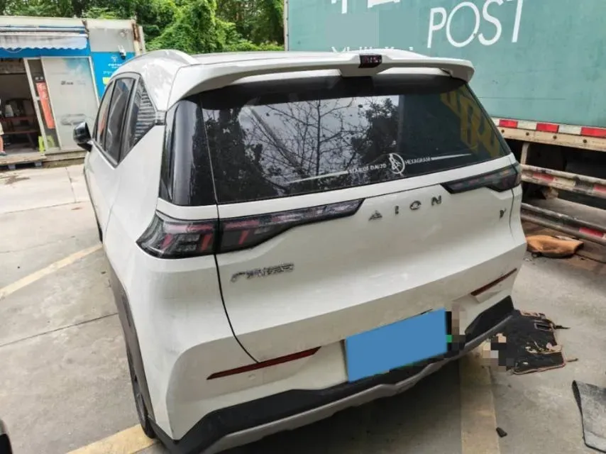 2022 Geely Okavango 1.8T 184HP L4 7DCT,autocango,china used car exporter,china ev exporter,chinese used car exporter,chinese used ev exporter