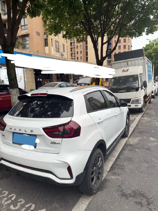 2022 Livan X3 PRO 1.5L 113HP L4 5MT,autocango,china used car exporter,china ev exporter,chinese used car exporter,chinese used ev exporter