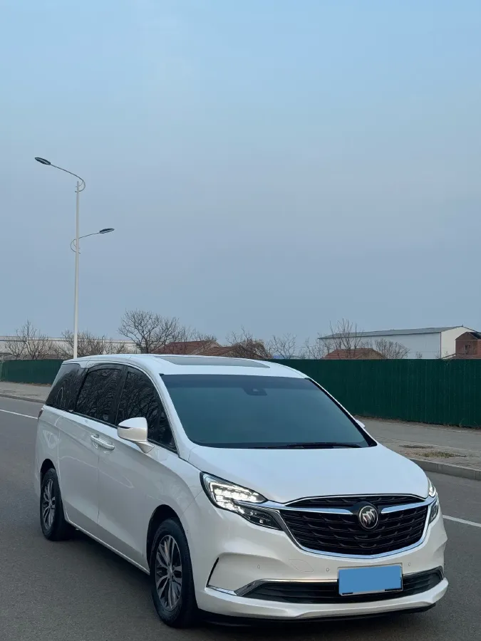 2021 Buick GL8 2.0T 237HP L4 9AT,autocango,china used car exporter,china ev exporter,chinese used car exporter,chinese used ev exporter