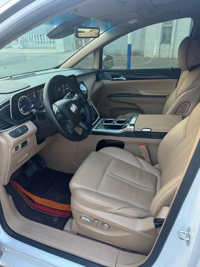 2021 Buick GL8 2.0T 237HP L4 9AT,autocango,china used car exporter,china ev exporter,chinese used car exporter,chinese used ev exporter