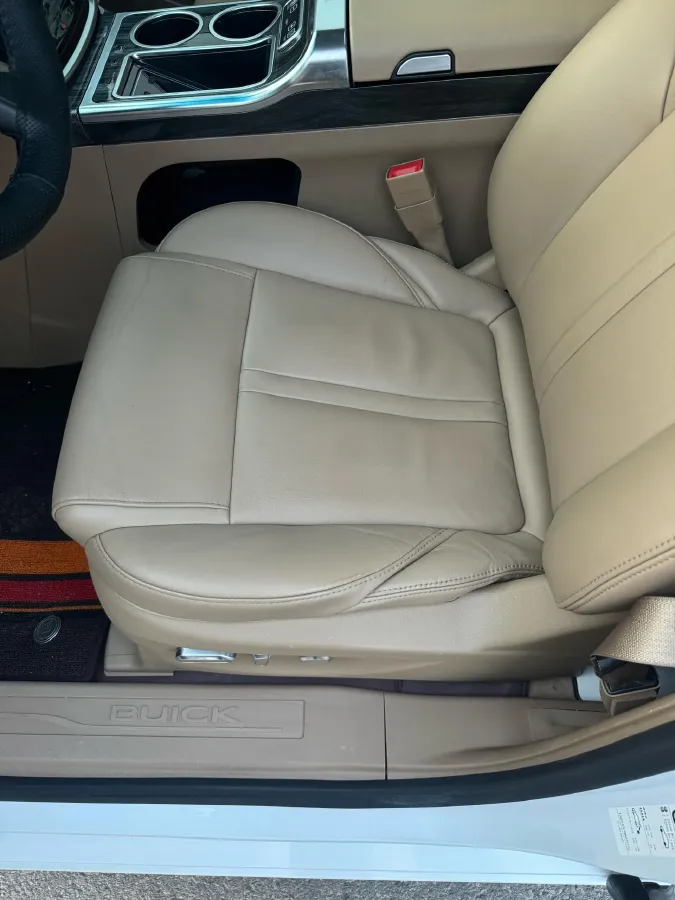 2021 Buick GL8 2.0T 237HP L4 9AT,autocango,china used car exporter,china ev exporter,chinese used car exporter,chinese used ev exporter