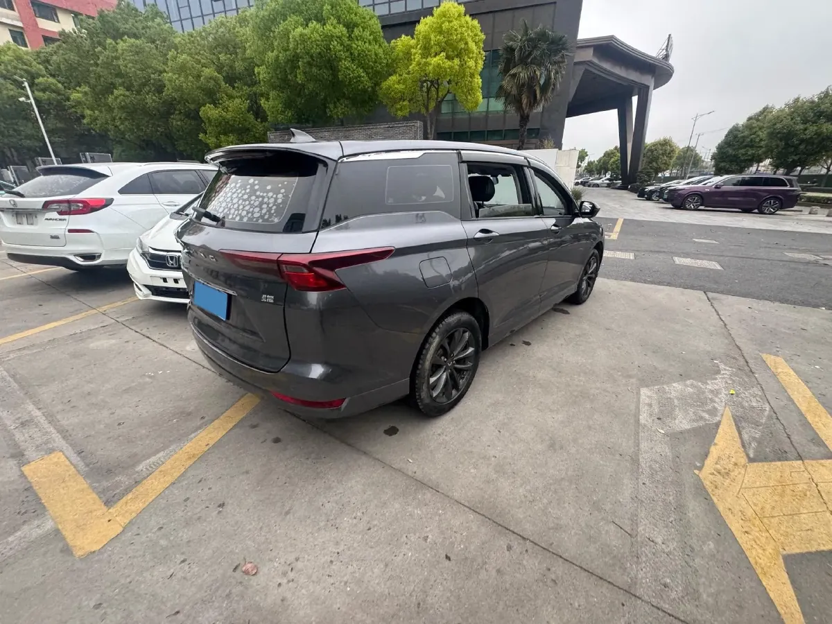 2020 WuLing KaiJie 1.5T 147HP L4 CVT,autocango,china used car exporter,china ev exporter,chinese used car exporter,chinese used ev exporter