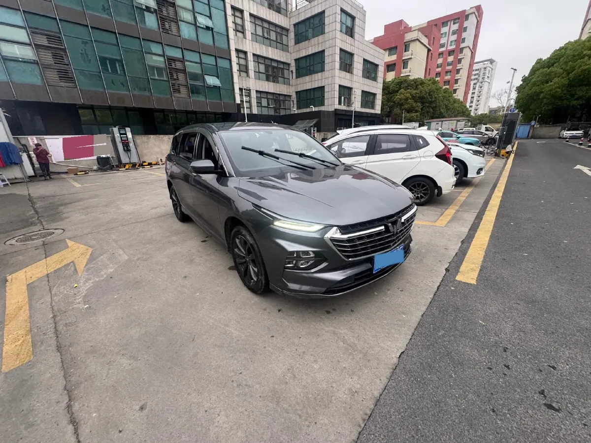 2020 WuLing KaiJie 1.5T 147HP L4 CVT,autocango,china used car exporter,china ev exporter,chinese used car exporter,chinese used ev exporter