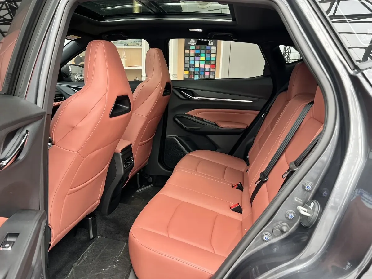 2026 ChangAn X5 PLUS 1.5T 192HP L4 7DCT,autocango,china used car exporter,china ev exporter,chinese used car exporter,chinese used ev exporter