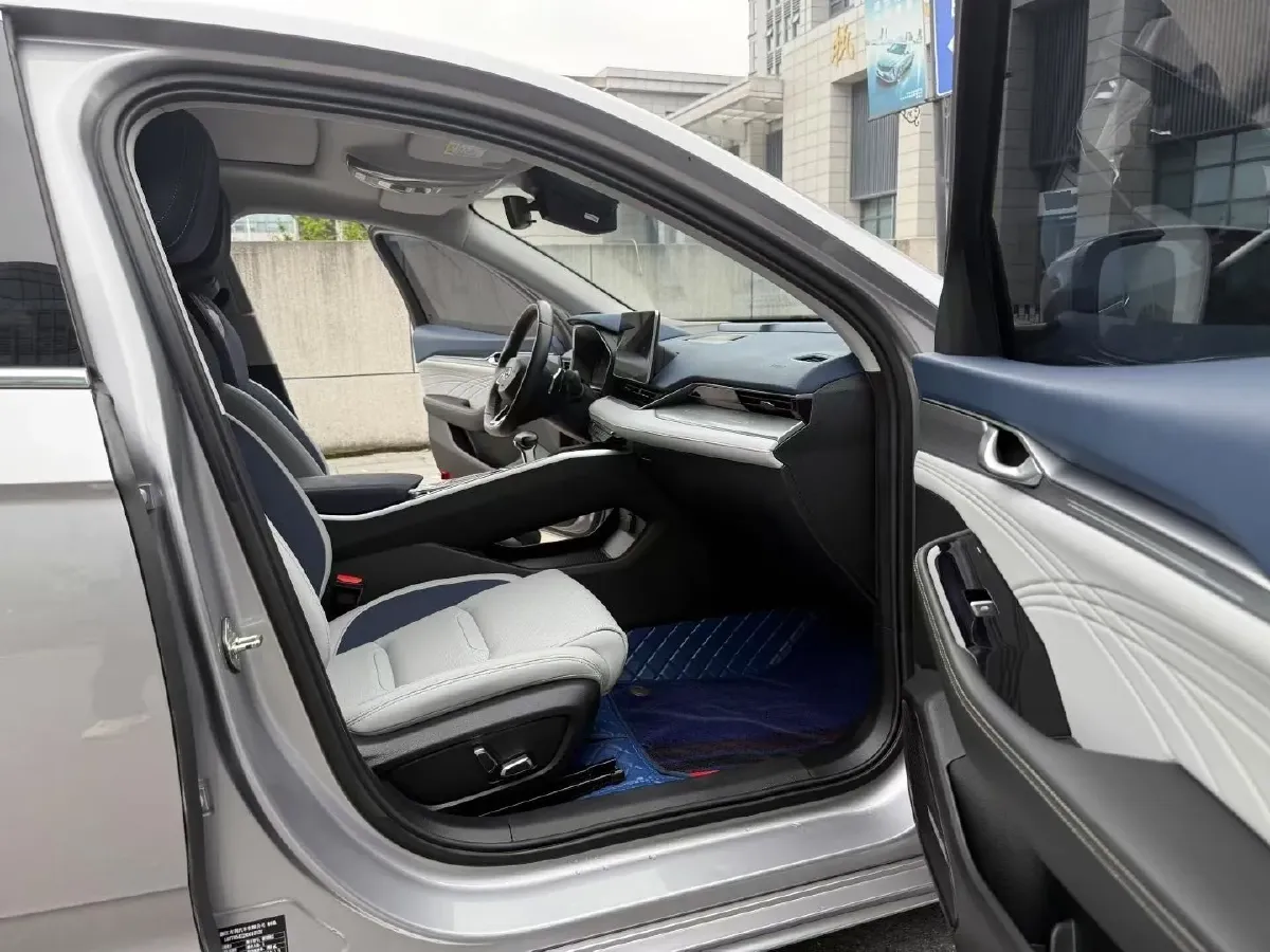 2021 Geely Preface 2.0T 190HP L4 7DCT,autocango,china used car exporter,china ev exporter,chinese used car exporter,chinese used ev exporter