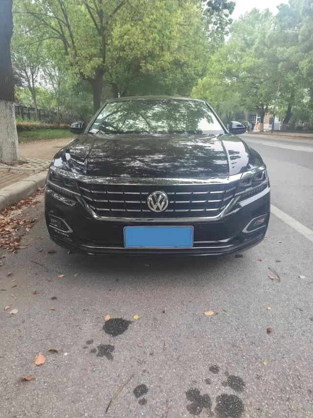 2020 Volkswagen Passat 2.0T 186HP L4 7DCT,autocango,china used car exporter,china ev exporter,chinese used car exporter,chinese used ev exporter