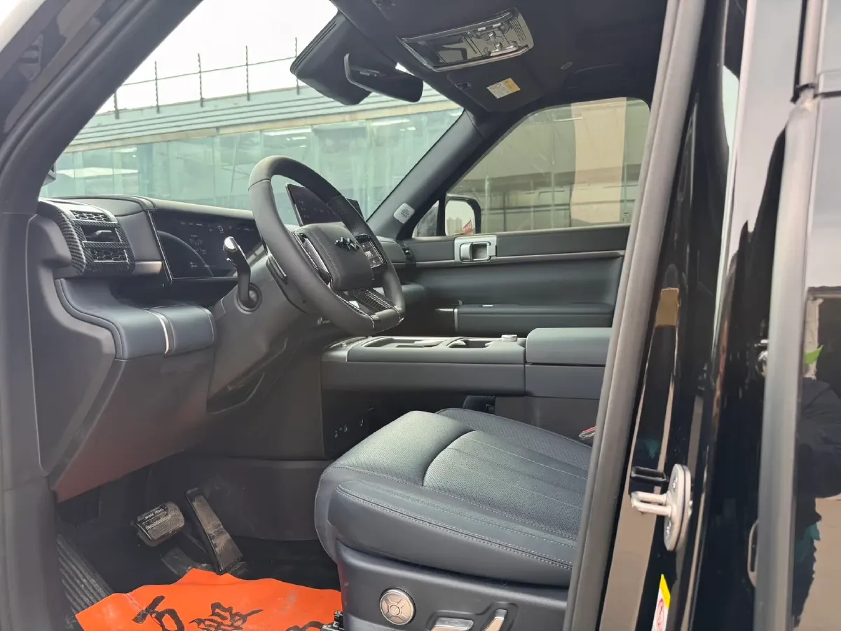 2025 FangChengBao Tai 7 1.5T 156HP L4 E-CVT PHEV,autocango,china used car exporter,china ev exporter,chinese used car exporter,chinese used ev exporter