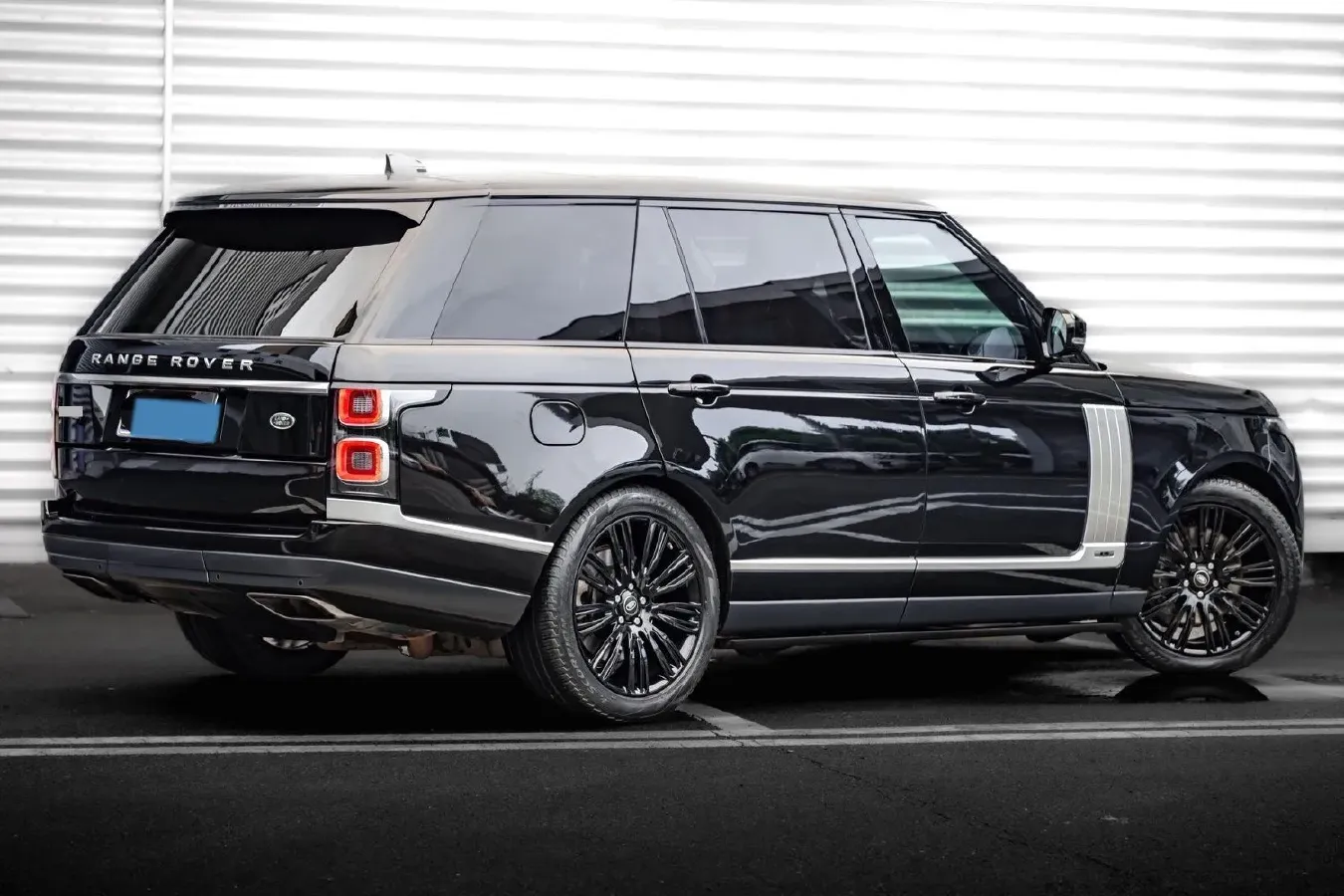 2021 Land Rover Range Rover 3.0T 400HP L6 8AT,autocango,china used car exporter,china ev exporter,chinese used car exporter,chinese used ev exporter