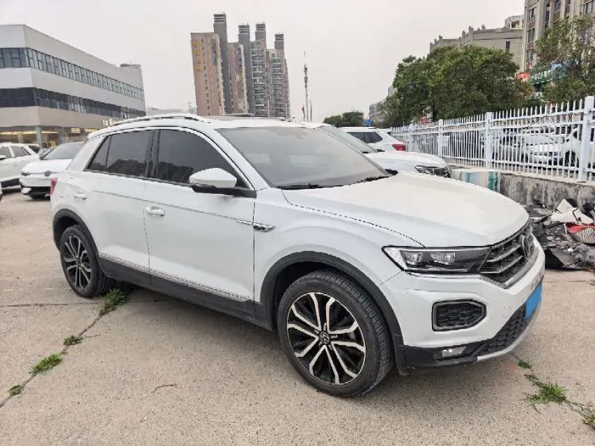 2021 Volkswagen T-Roc 1.4T 150HP L4 7DCT,autocango,china used car exporter,china ev exporter,chinese used car exporter,chinese used ev exporter