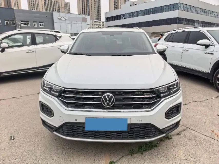 2021 Volkswagen T-Roc 1.4T 150HP L4 7DCT,autocango,china used car exporter,china ev exporter,chinese used car exporter,chinese used ev exporter