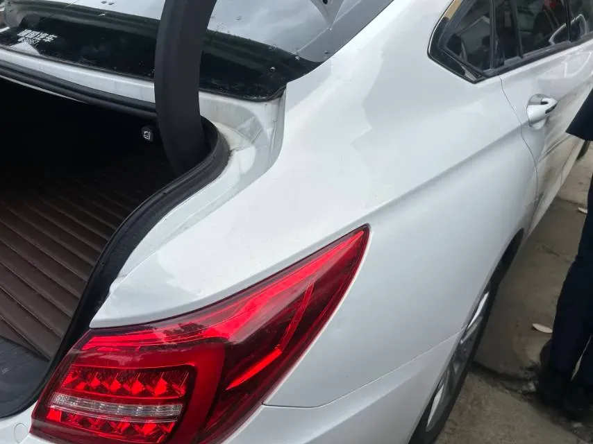 2019 HongQi H5 1.8T 180HP L4 6AT,autocango,china used car exporter,china ev exporter,chinese used car exporter,chinese used ev exporter