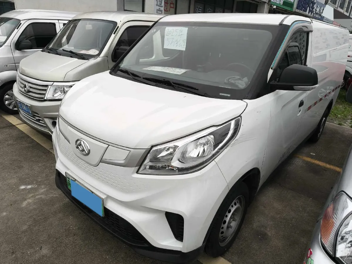 2023 MAXUS EV30 BEV 41.86KWH,autocango,china used car exporter,china ev exporter,chinese used car exporter,chinese used ev exporter
