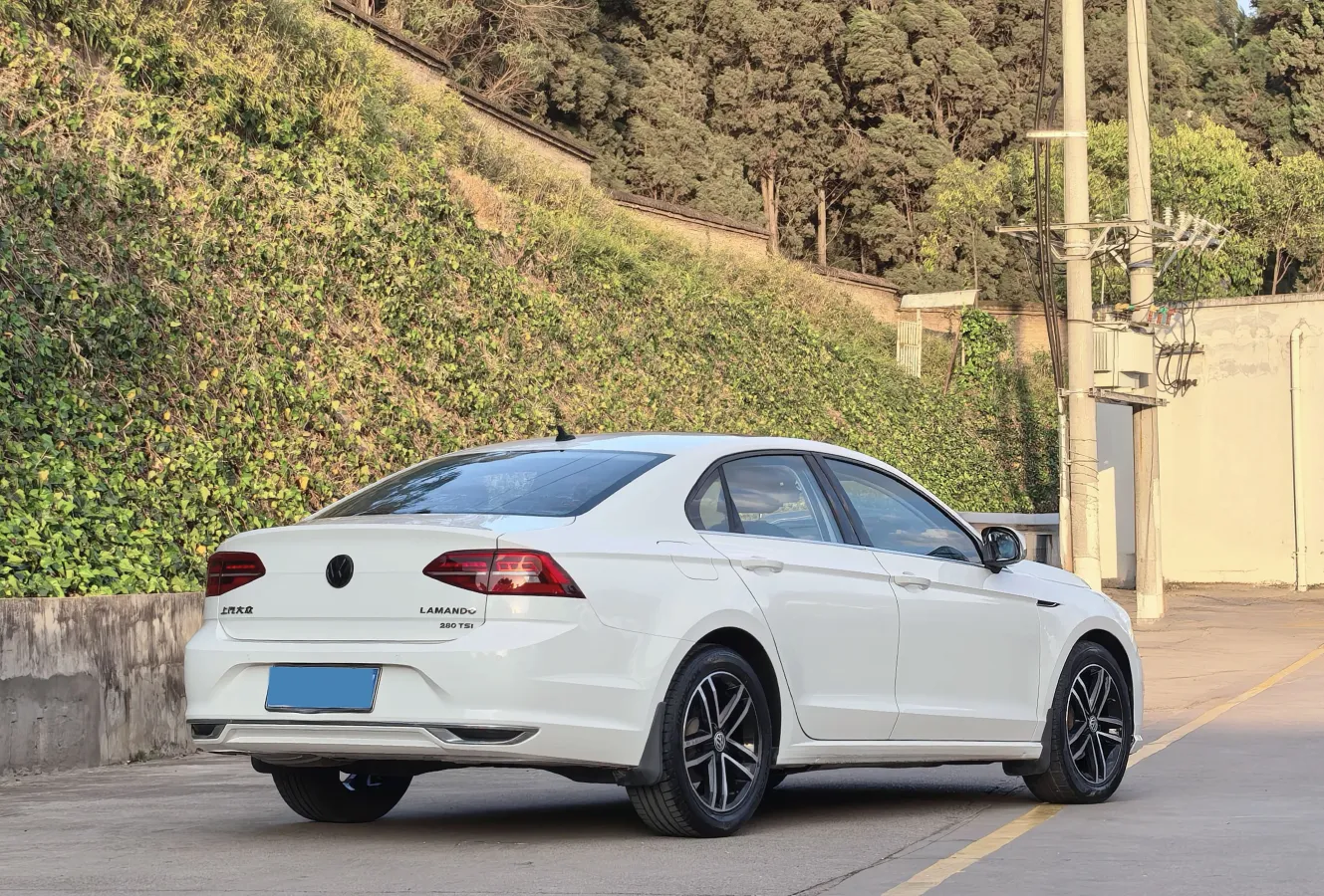 2019 Volkswagen Passat 1.4T 150HP L4 7DCT,autocango,china used car exporter,china ev exporter,chinese used car exporter,chinese used ev exporter