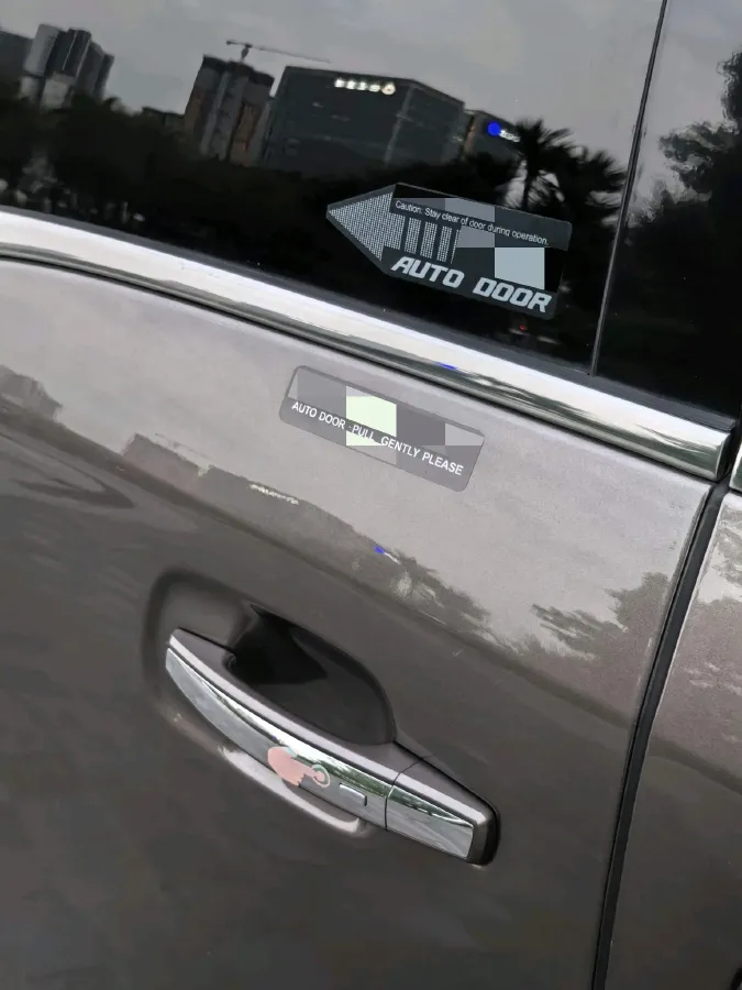 2022 Buick GL8 2.0T 237HP L4 9AT,autocango,china used car exporter,china ev exporter,chinese used car exporter,chinese used ev exporter